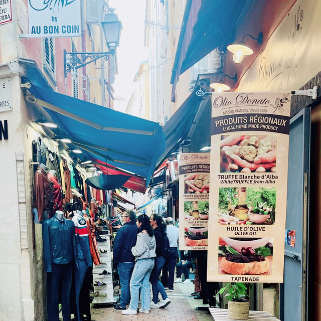 🍂 Nice in Autumn: A Coastal Poem in Motion 🌧️🌊 🍂 Nice in Autumn: A Coastal Poem in Motion 🌧️🌊