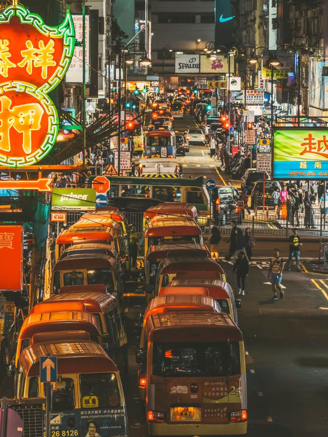 Hong Kong Citywalk🚶♂️📸: Epic Photo Spots & Ultimate Vibes 🚶♂️✨ Hong Kong Citywalk🚶♂️📸: Epic Photo Spots & Ultimate Vibes 🚶♂️✨