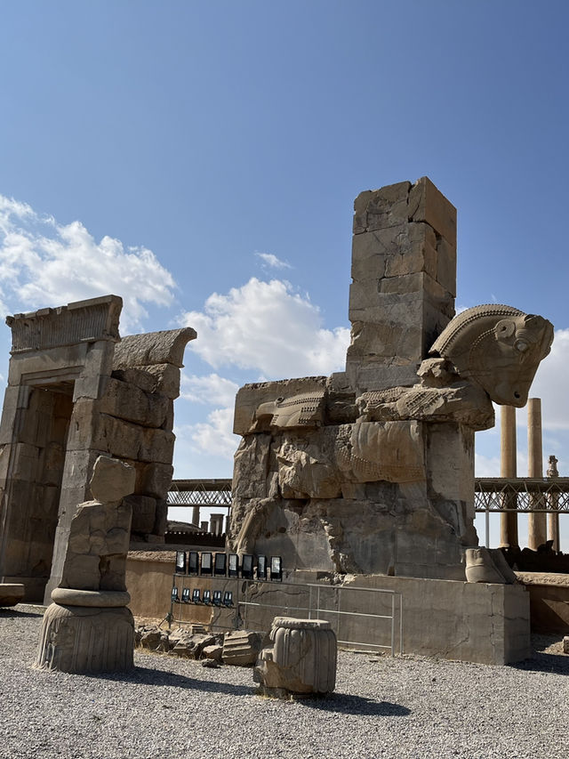 🔥古代ペルシャ帝国の記憶を歩く｜ペルセポリス（イラン）