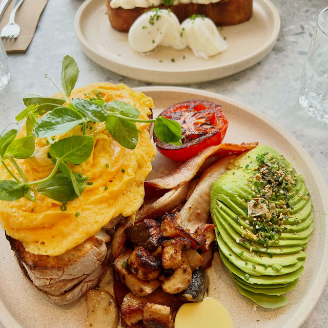 Soft Light & Soulful Sips Soft Light & Soulful Sips