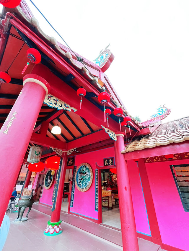 Swee Guk Kung – Iconic Temple in Siniawan Historical Town Swee Guk Kung – Iconic Temple in Siniawan Historical Town