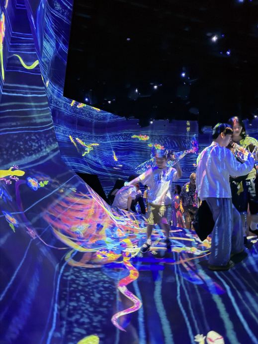 Tokyo Family Attractions | teamLab Planets Toyosu] | Trip.com Tokyo