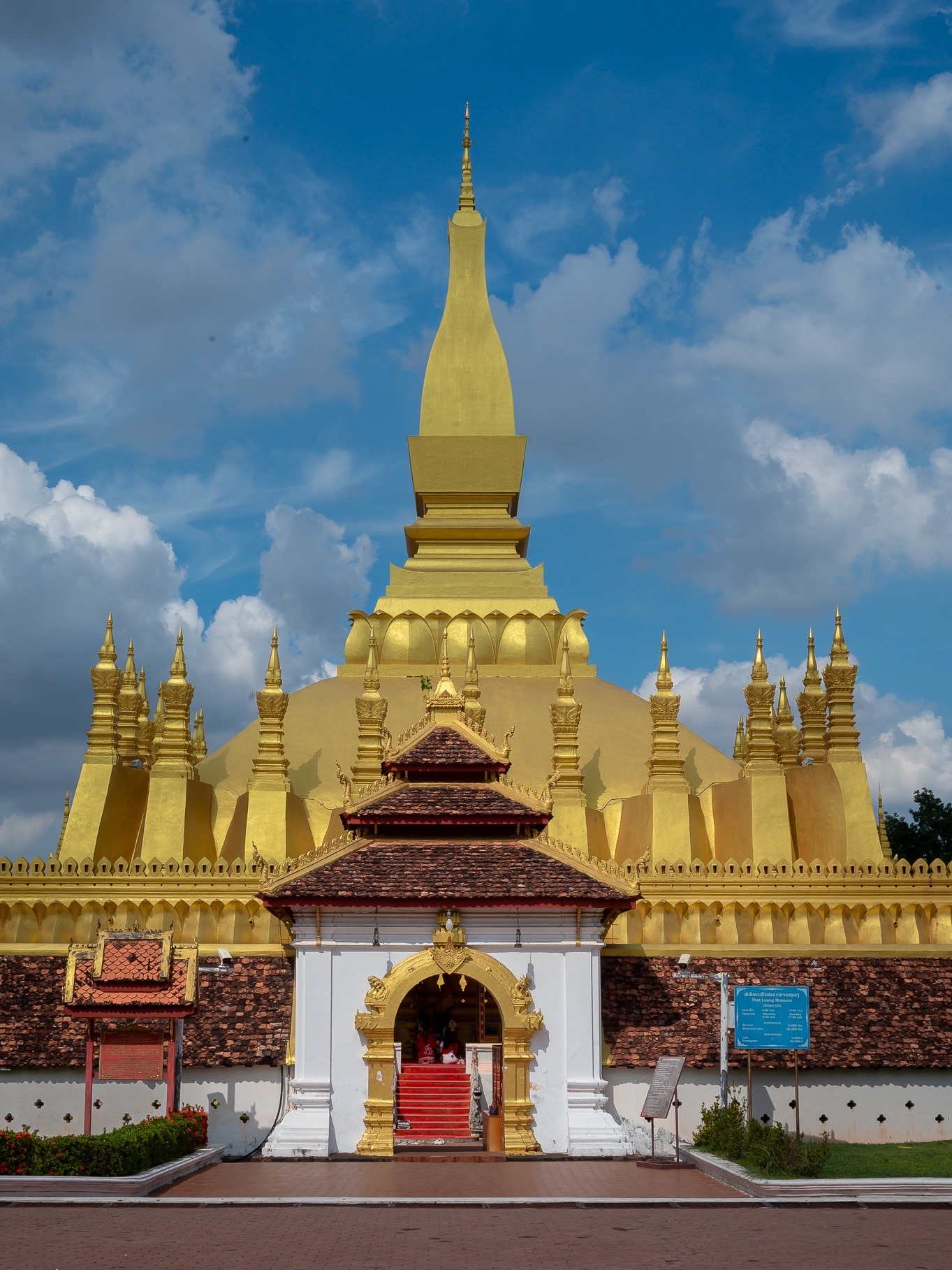 Pha That Luang, Vientiane, Laos 🇱🇦