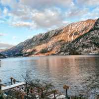 ค้างคืนที่ Hallstatt เมืองมรดกโลก