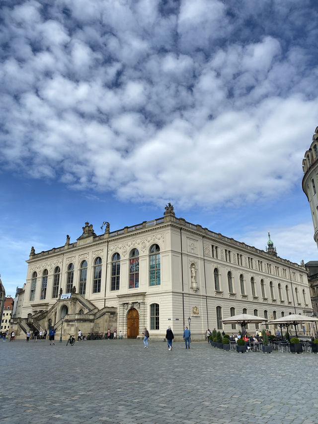 DRESDEN 🇩🇪 - CITY OF CASTLES 