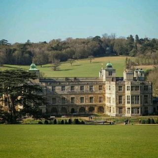 🌸🌿 Spring Has Landed at Audley End House & Gardens in Uttlesford! 🌿🌸