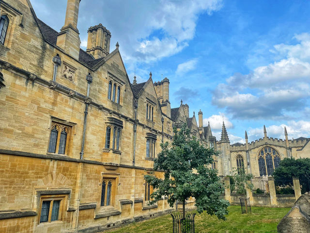 Oxford Wanderings: From the Bodleian to the Bridge of Sighs