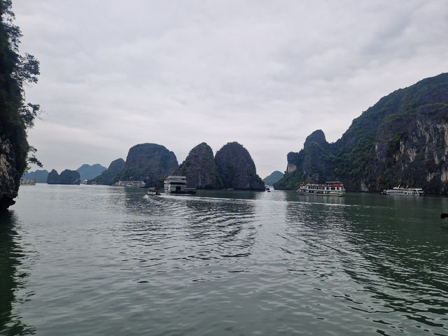 Floating through a dream — Ha Long Bay magic ✨🌊