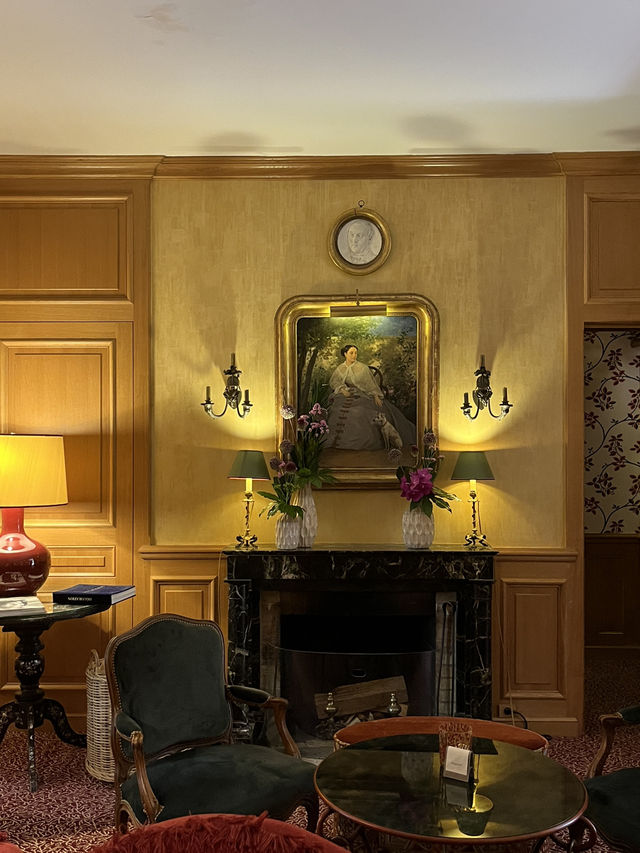 Paris ｜ The cosy vibe of the hotel in Paris