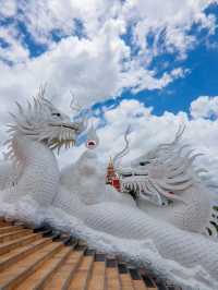 🕊️ Wat Huay Pla Kang – The Serene Giant of Chiang Rai