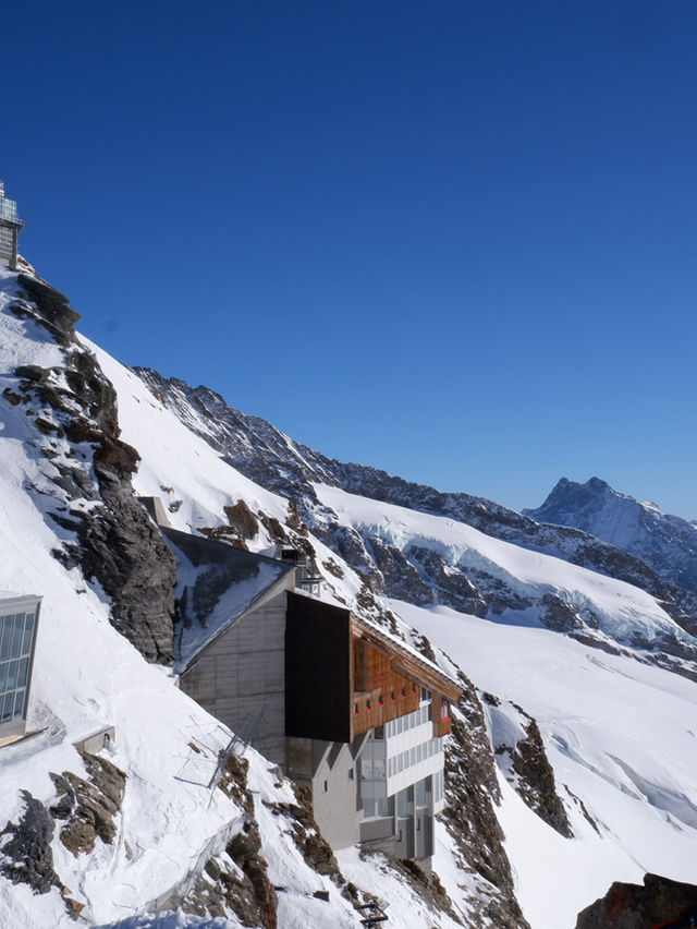 ❄️ เที่ยว Jungfrau – สัมผัส “Top of Europe” 