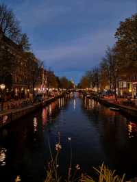 Amsterdam Travel Guide
