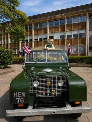 🏁 Warwick Classic Car Show – Where Motoring History Comes Alive 🚗✨