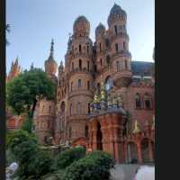 Must-See Dream Castle: Huasheng Yuan 