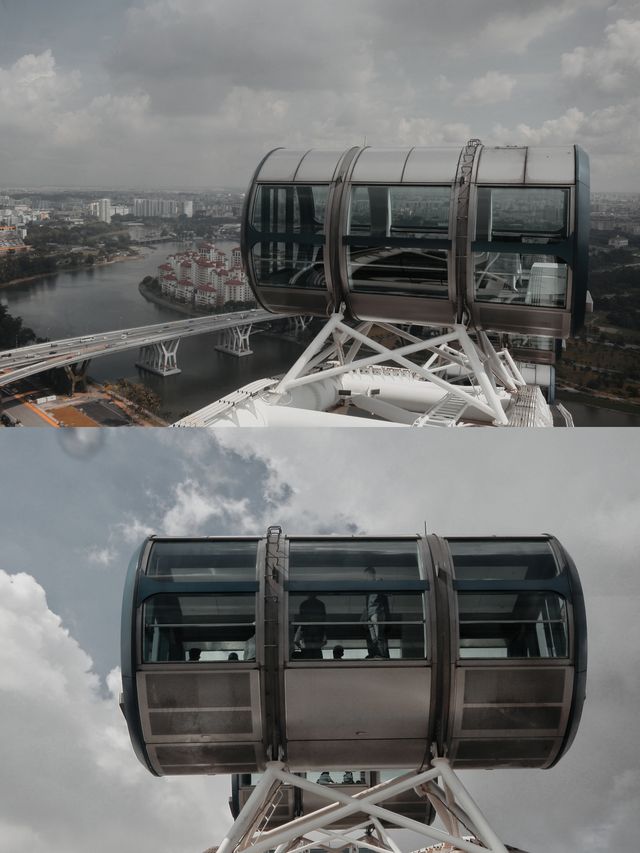 Singapore Flyer: High-altitude romance of happiness Ferris wheel.