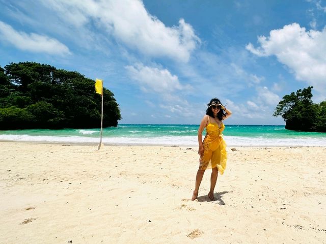 1 Day Pass in a 5 ⭐️ Hotel in Boracay 🇵🇭