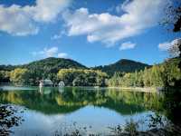 江西廬山,不識廬山真面目,只緣身在此山中