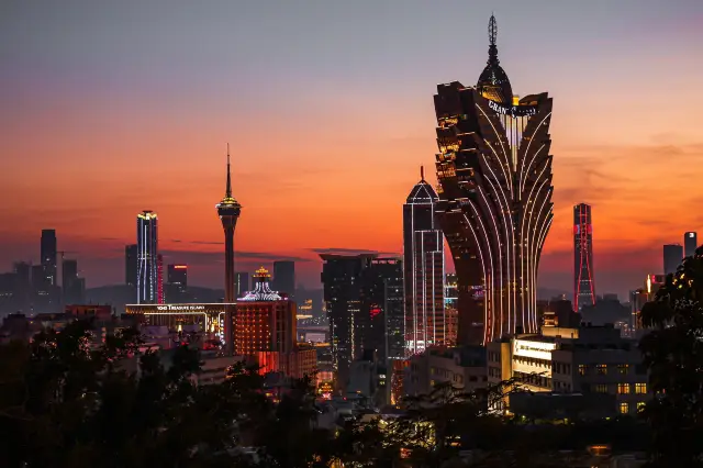 Best sunset viewing spot in Macau