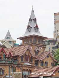 Instantly transported to Northern Europe, the old Shanghai's incredibly beautiful dreamlike garden mansion.