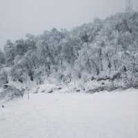 西嶺雪山