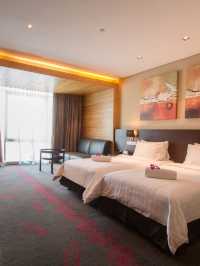 🌟 Kota Kinabalu's Grandis Hotel: Urban Oasis & Shopper's Retreat 🛍️✨