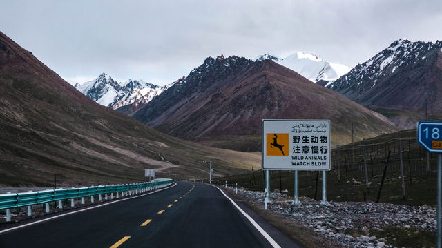 獨庫公路真沒必要，中巴友誼路才是yyds