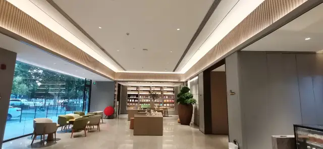 ประสบการณ์การเข้าพักทั้งฤดูกาลหลายล้าน——โรงแรมเทียนซานไห่ชิจี้ ณ เมืองสือเจียจวง