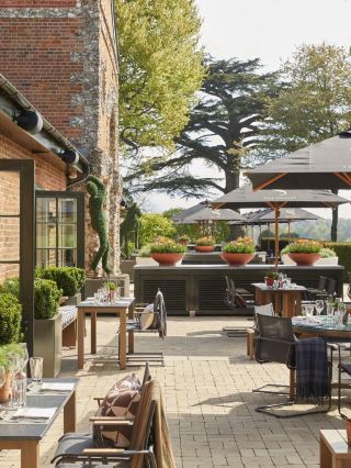🌟✨ UK's Hidden Gem: The Grove Hotel 🌳🏰