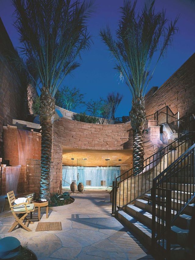 🌟🏰 Luxe Scottsdale Stay: Fairmont Princess Picks 🌵✨