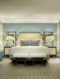 🌟 Seattle's Luxe Sleeps: Fairmont Olympic's Charm 🌟