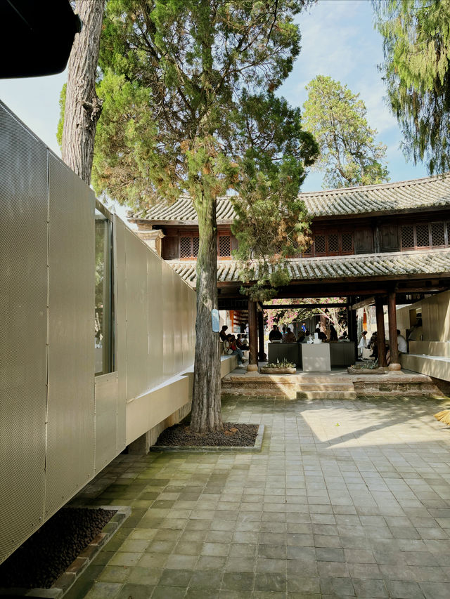 巍山文化新地標｜500年崇正書院中藏著個先鋒書店