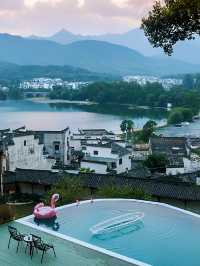 在黃山被朋友圈刷爆的水墨畫民宿