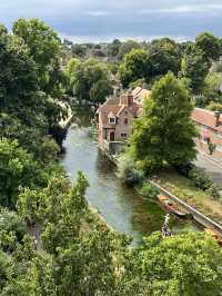 Canterbury is a small town in UK 🇬🇧 check out the nature 🩷