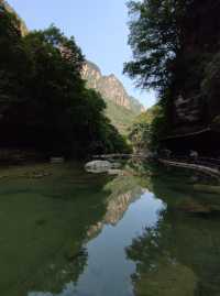 雲台山泉瀑峽。