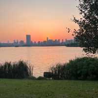長沙西湖公園的日落。
