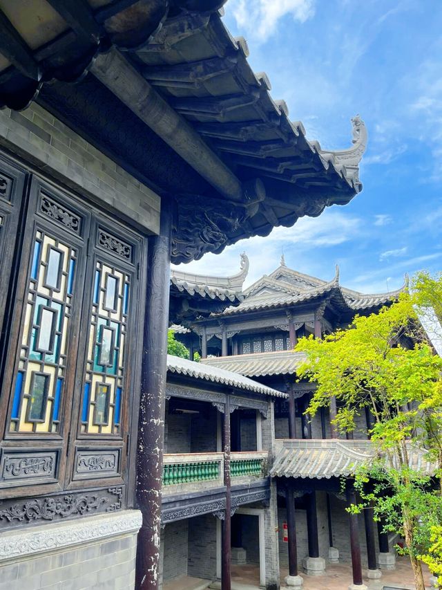不是在蘇州是東莞粵暉園。