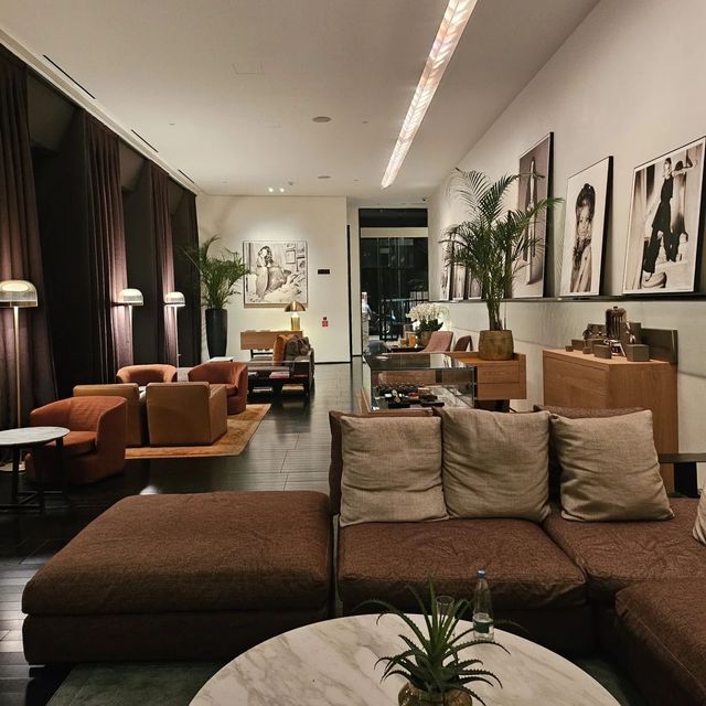米蘭寶格麗：靜雅奢適的都市桃源。