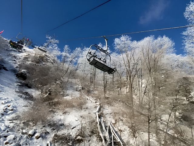 丹東天橋溝滑雪|那個速度與激情的地方