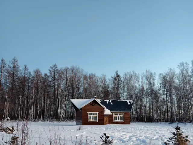 喜山ホテル、極寒の街の温もり