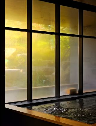 Japanese-style hot springs 1 hour from Hangzhou!