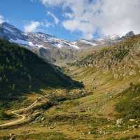 Alpine Hiking Adventures in Gran Paradiso National Park