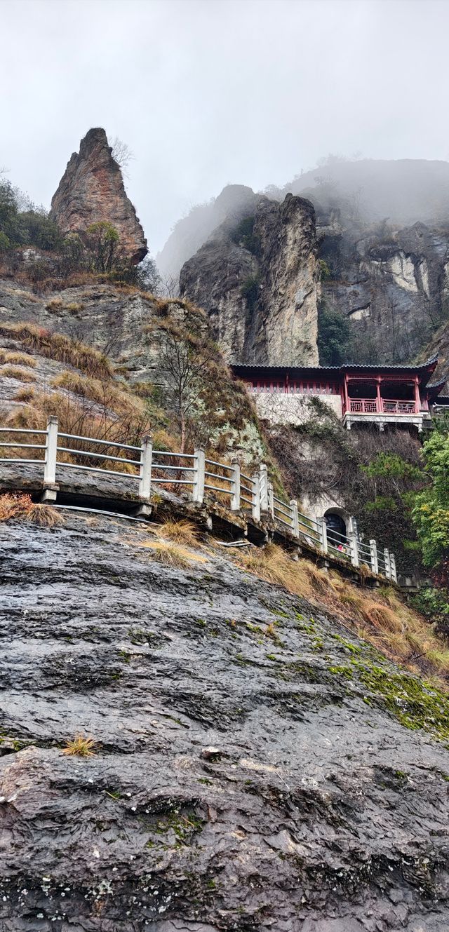 大慈岩懸空寺
