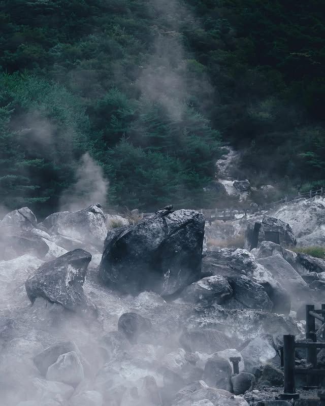 日本雲仙市 | 雲仙地獄—蒸汽彌漫嘅神秘溫泉景觀 