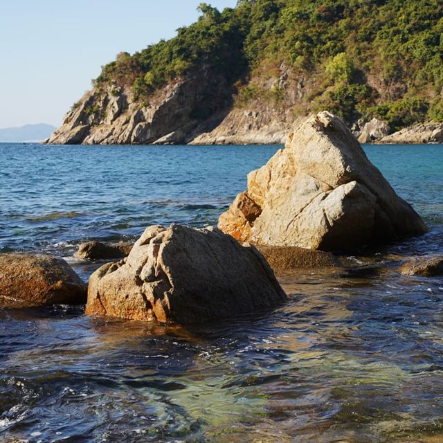 深圳大鵬半島的自然沙灘