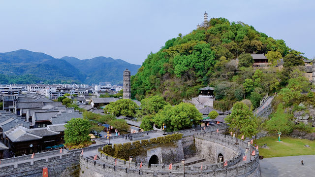 府城一日遊｜從城牆花開到舌尖浪潮