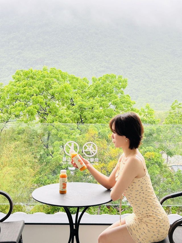 嚟陽朔，閱山閱水羊駝主題酒店閉眼衝
