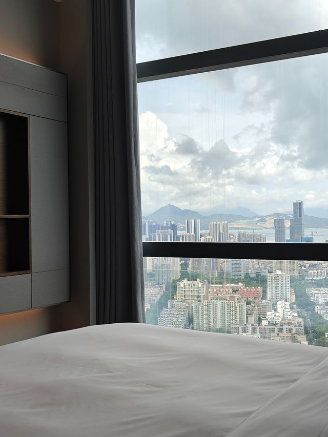 住酒店似返工，深圳灣南油逸扉酒店