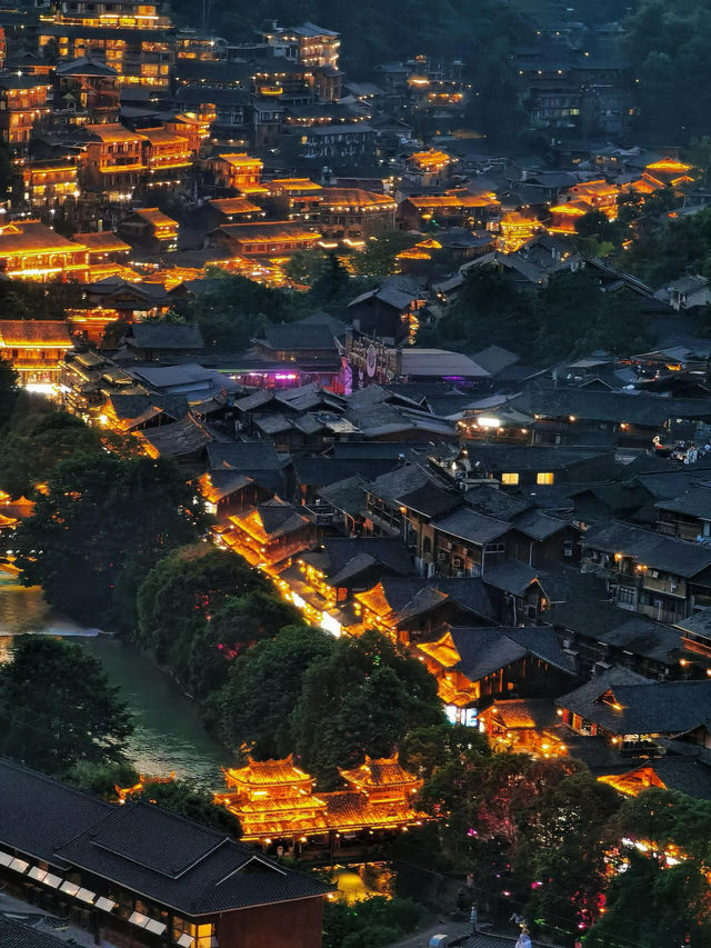 貴州千戶苗寨夜景