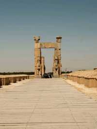 ✨Persepolis: Walking Among the Kings of Ancient Persia 🏛️🌄