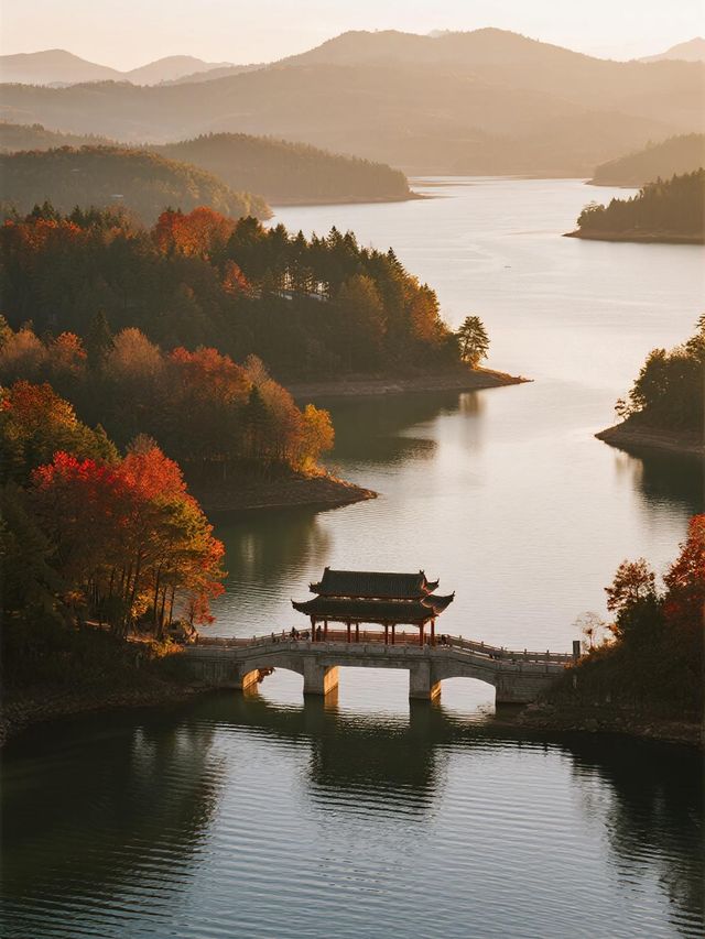 被《國家地理》評為中國最美地方之一，茂蘭的秋日秘境​